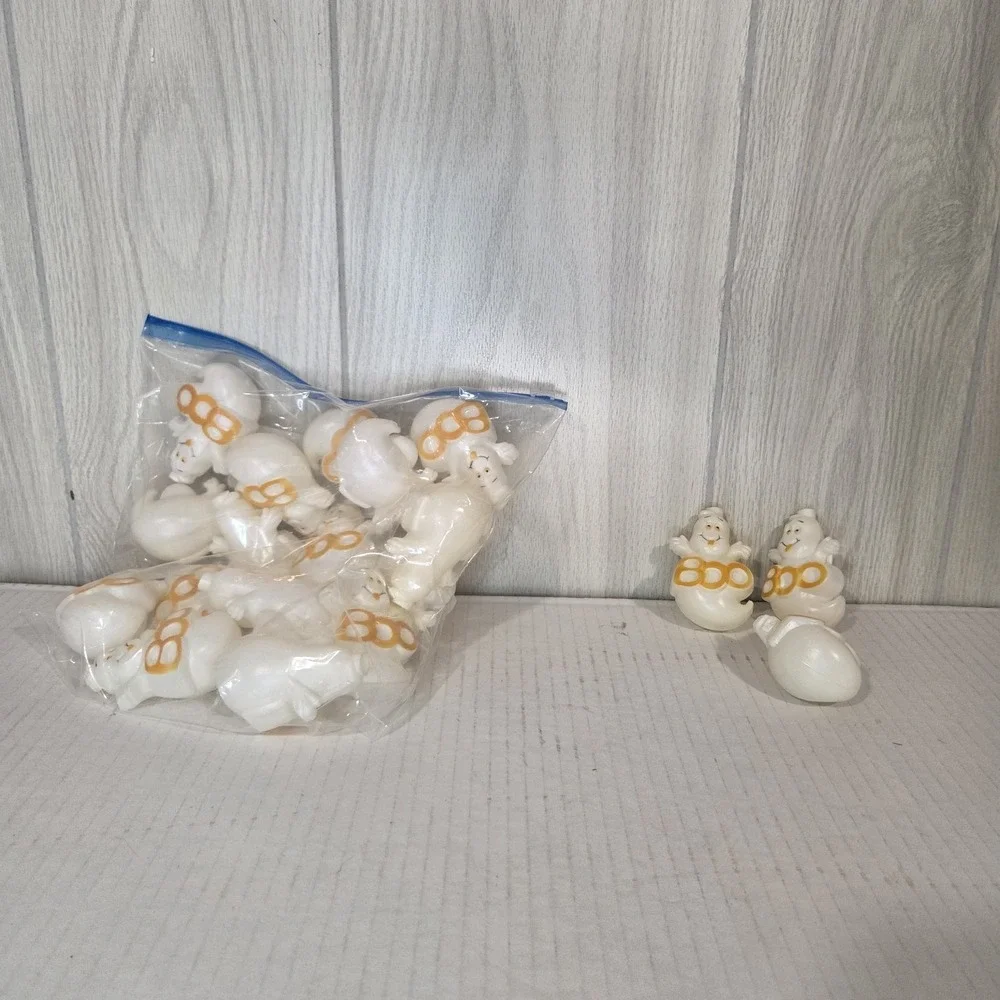 19 Vintage Halloween BOO Ghost Blow Mold String Light Covers 3